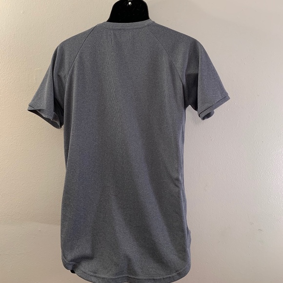SLVDR Short Sleeve Henley Medium RARE style - Picture 3 of 3